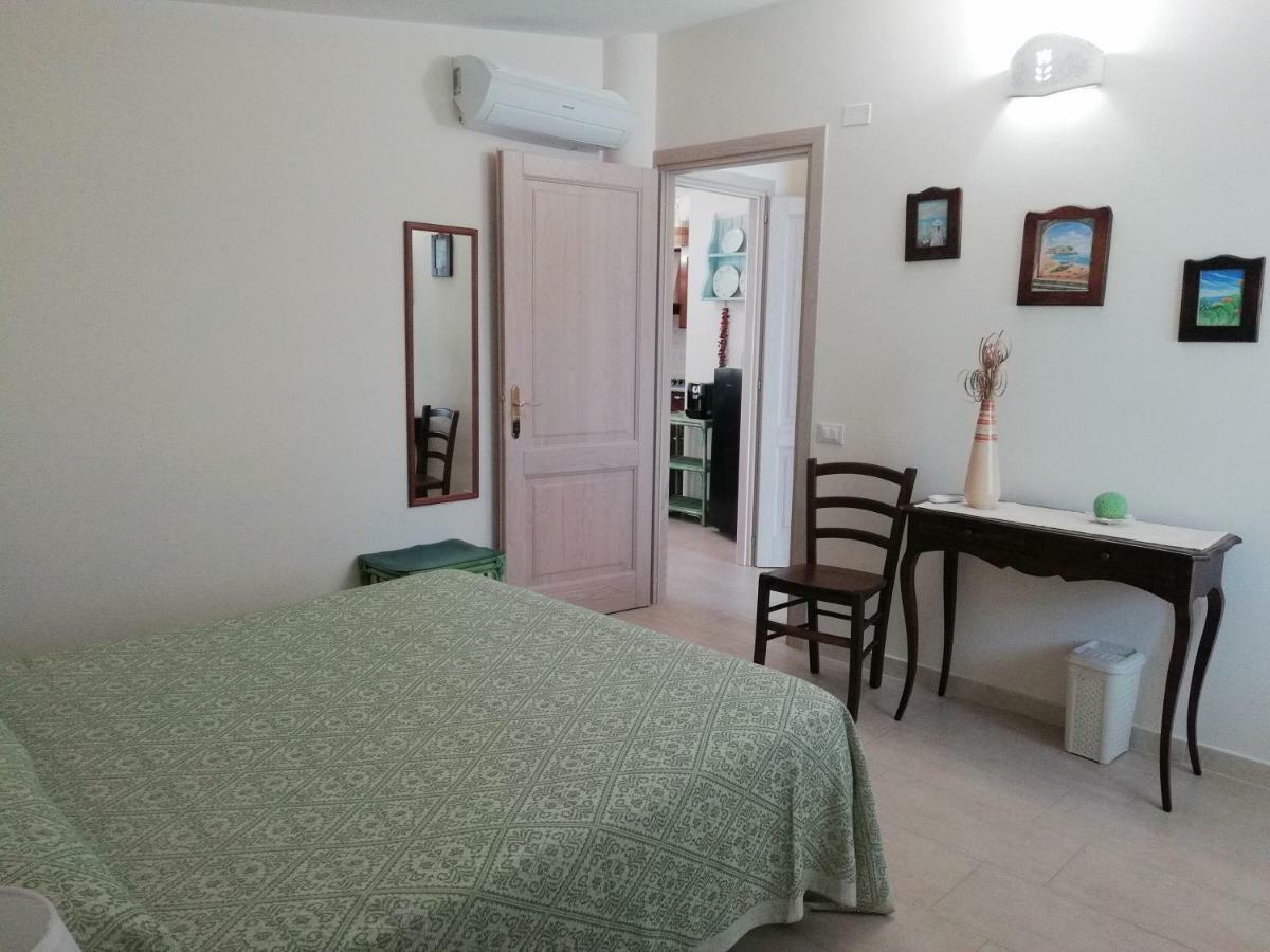 S'Eredeu Apartments Сесту Экстерьер фото