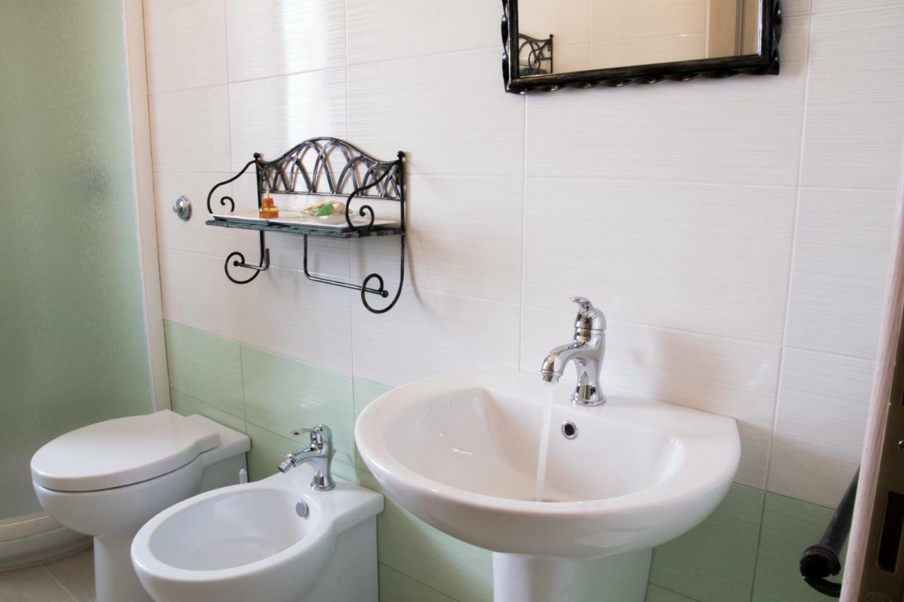 S'Eredeu Apartments Сесту Экстерьер фото