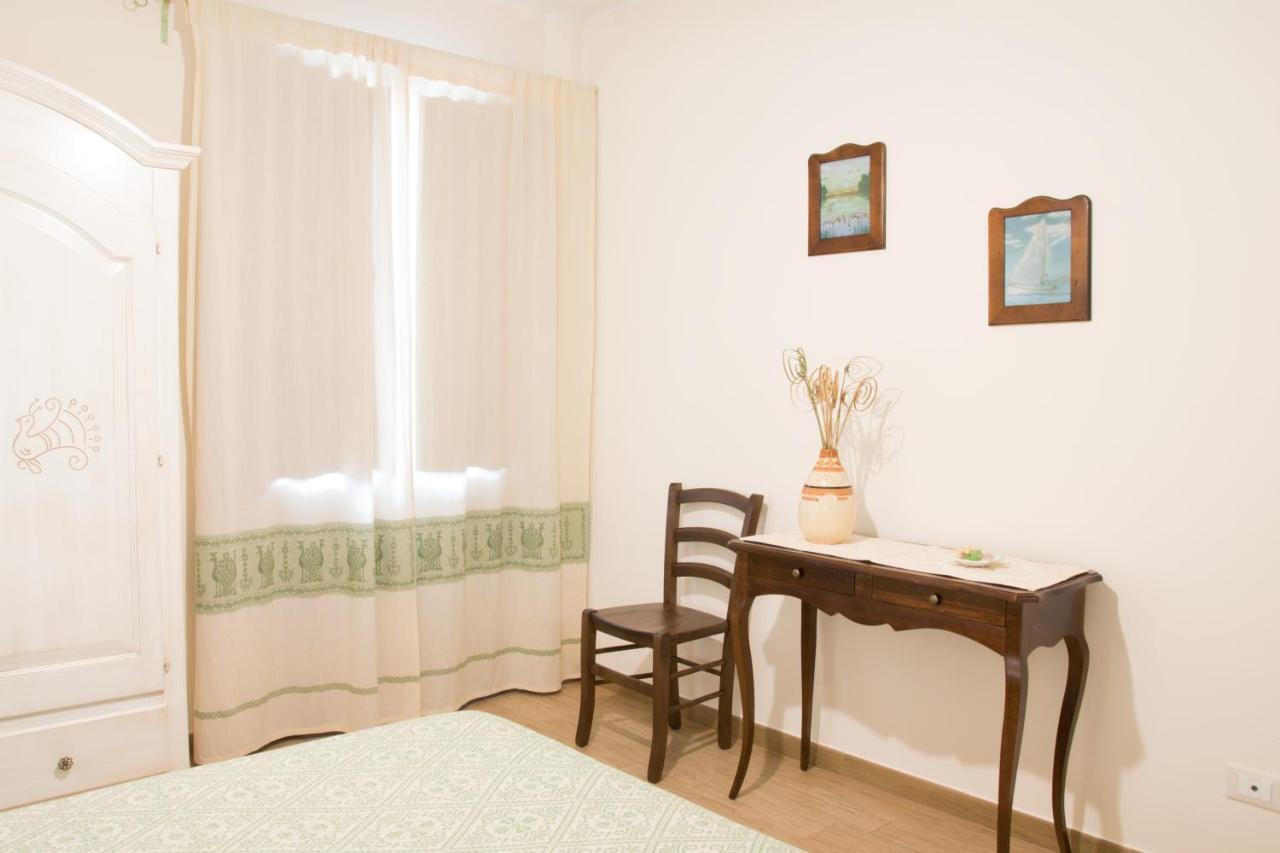 S'Eredeu Apartments Сесту Экстерьер фото